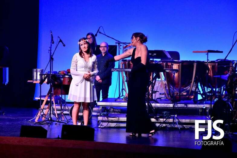 El espectáculo tuvo lugar este mediodía en el Teatro Municipal/Francisco Javier Santana.